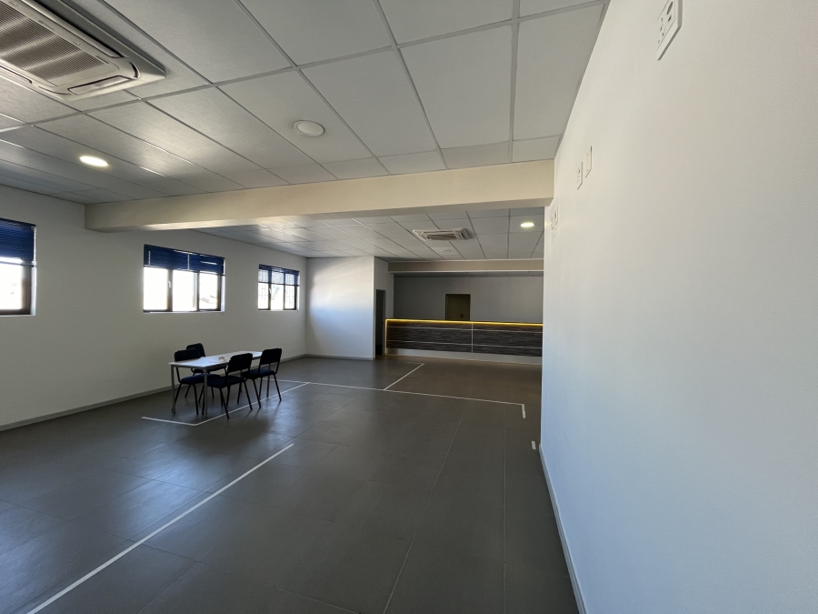 To Let commercial Property for Rent in Avondale Western Cape